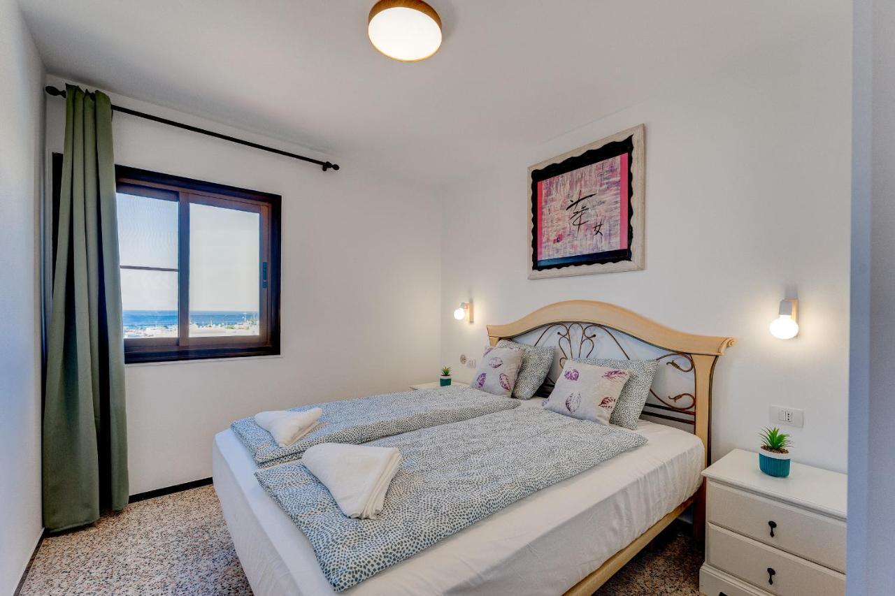 Los Cristianos Achacay Bluesky Apartment Luaran gambar